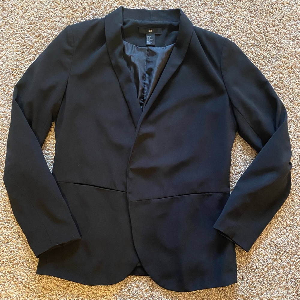 H&M black blazer